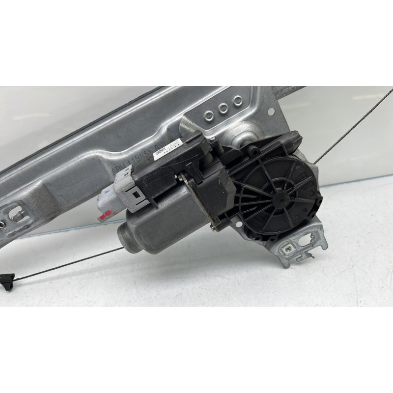 Leve vitre electrique avant gauche PEUGEOT 207 Photo n°2