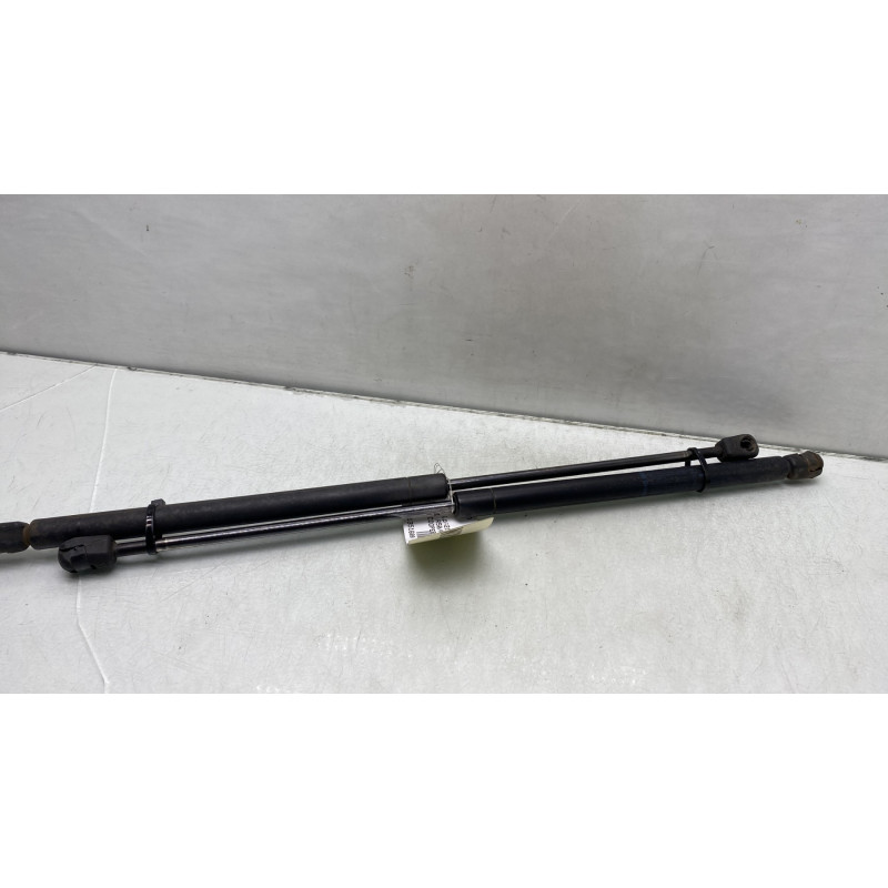 Verin de coffre MINI MINI 1 R50/R53 Photo n°4