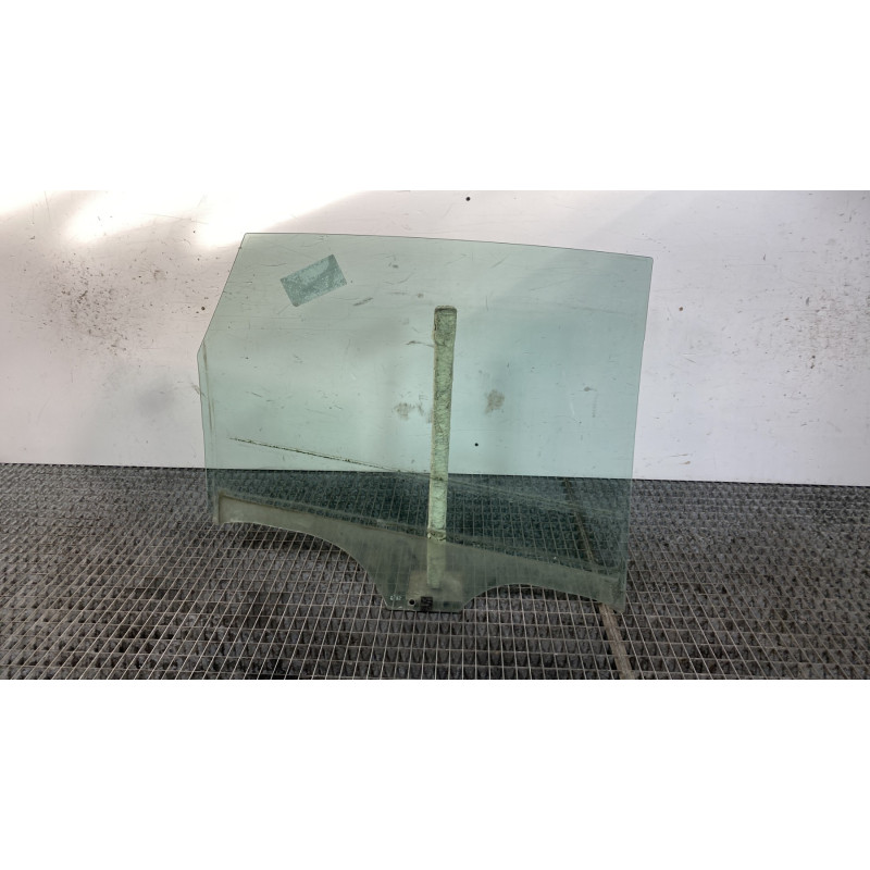 Vitre arriere gauche RENAULT GRAND SCENIC 2 Photo n°6