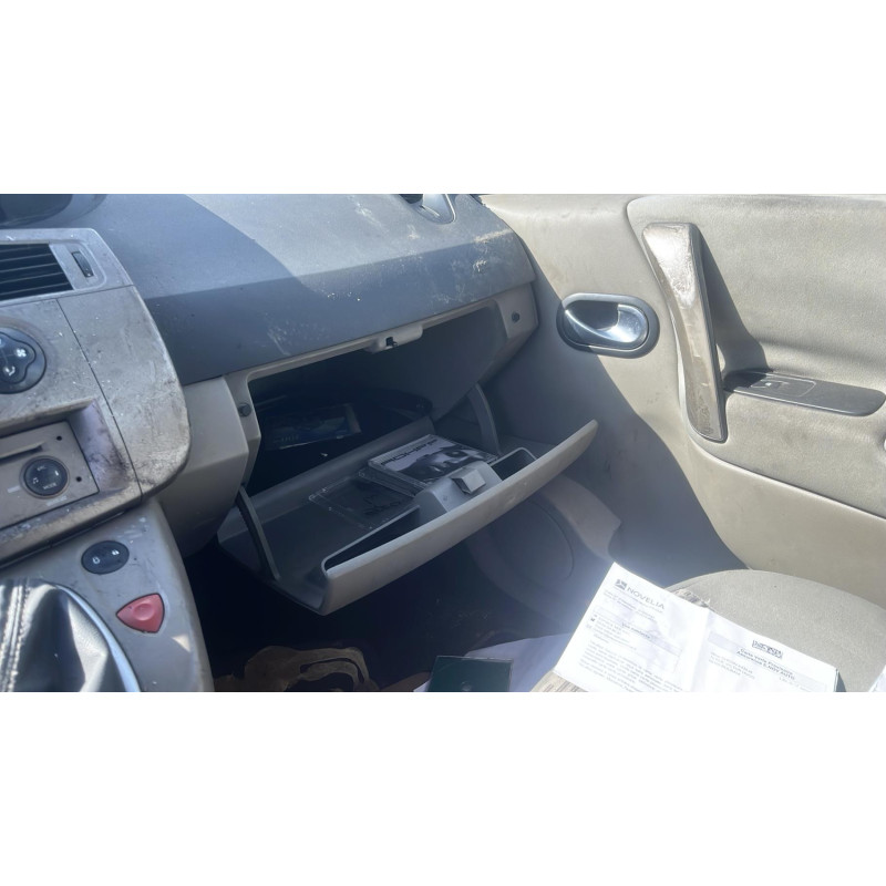 Vitre arriere gauche RENAULT GRAND SCENIC 2 Photo n°14