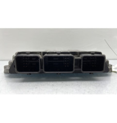 Calculateur moteur RENAULT GRAND SCENIC 2