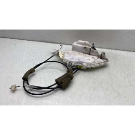 Serrure avant gauche HONDA CIVIC 8