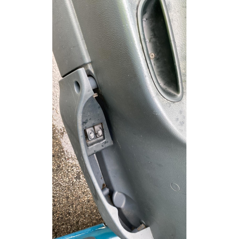 Poignee porte laterale gauche RENAULT KANGOO 1 Photo n°18