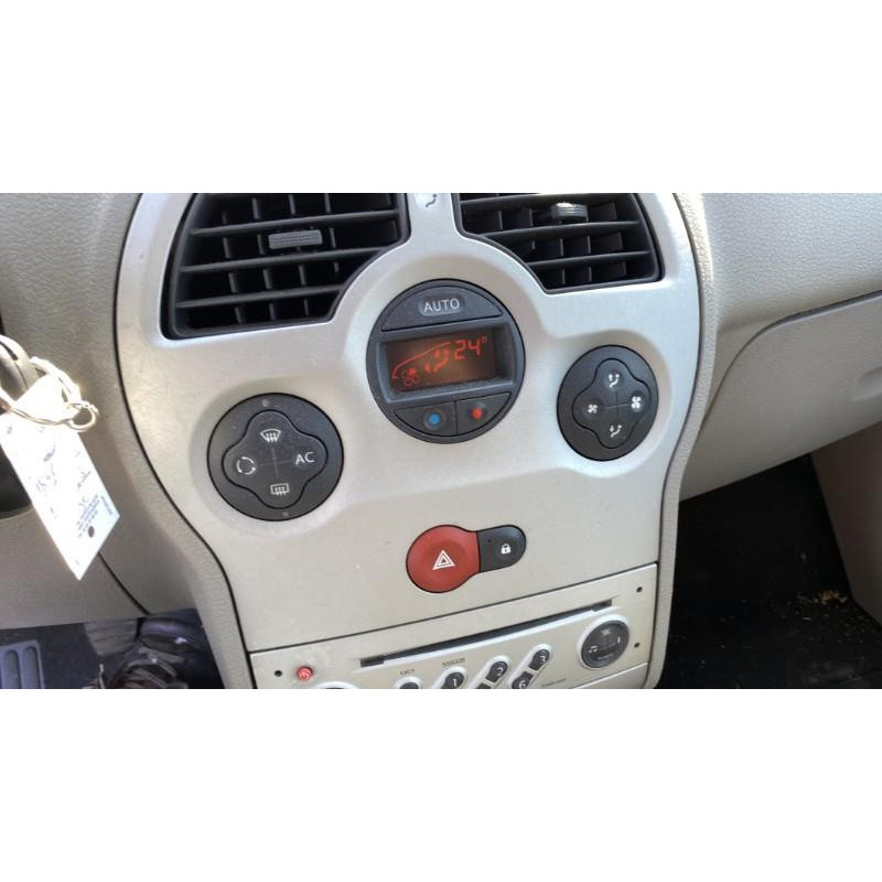 Boitier air bag RENAULT MODUS Photo n°20