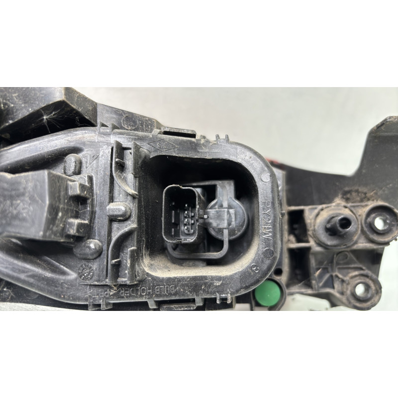 Feu arriere principal droit (feux) RENAULT CLIO 4 Photo n°3