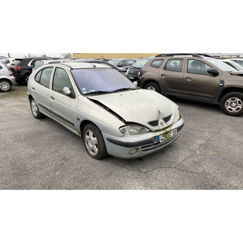 Porte arriere gauche RENAULT MEGANE 1 Photo n°7