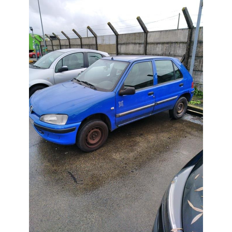 Porte avant droit PEUGEOT 106 Photo n°12