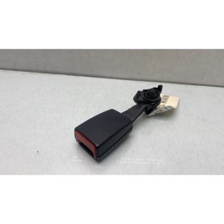 Attache ceinture arriere droit AUDI Q5 1 Photo n°1