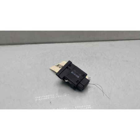 Bouton de warning AUDI Q5 1