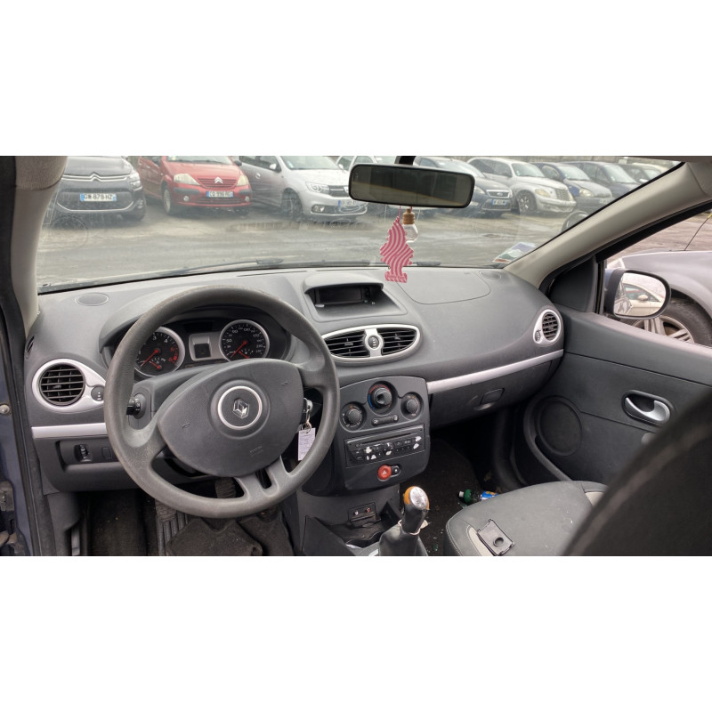 Charniere de capot RENAULT CLIO 3 Photo n°19