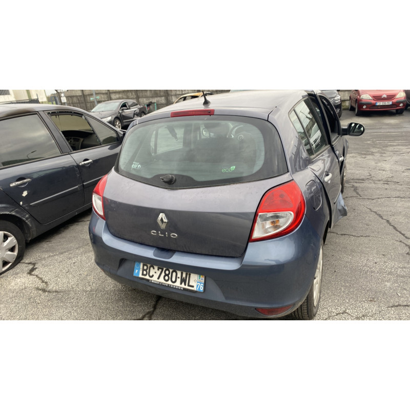 Poignee interieur arriere droit RENAULT CLIO 3 Photo n°9