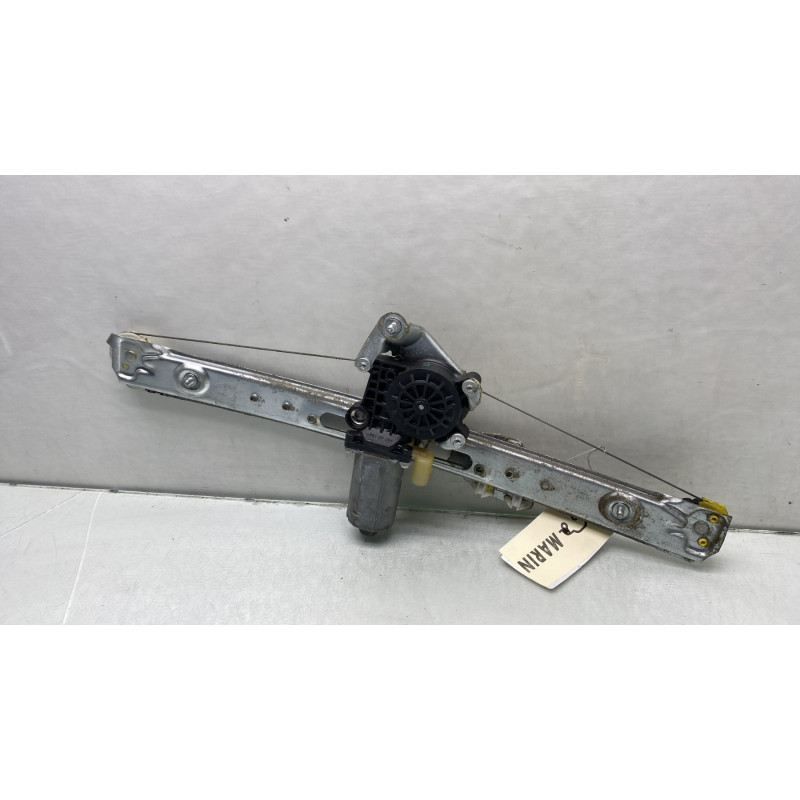 Leve vitre electrique arriere gauche BMW SERIE 3 E46 Photo n°4