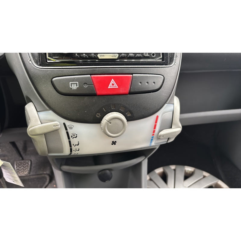Pretensionneur de ceinture avant droit CITROEN C1 1 Photo n°19