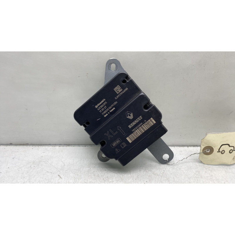 Boitier air bag RENAULT CLIO 4 Photo n°1