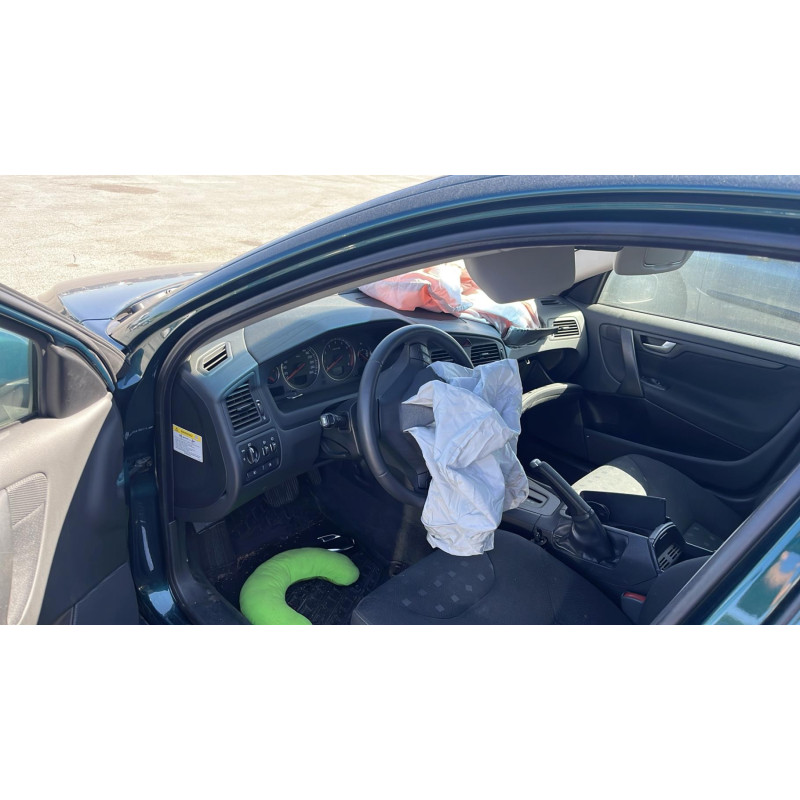 Pare choc arriere VOLVO S 60 1 Photo n°8