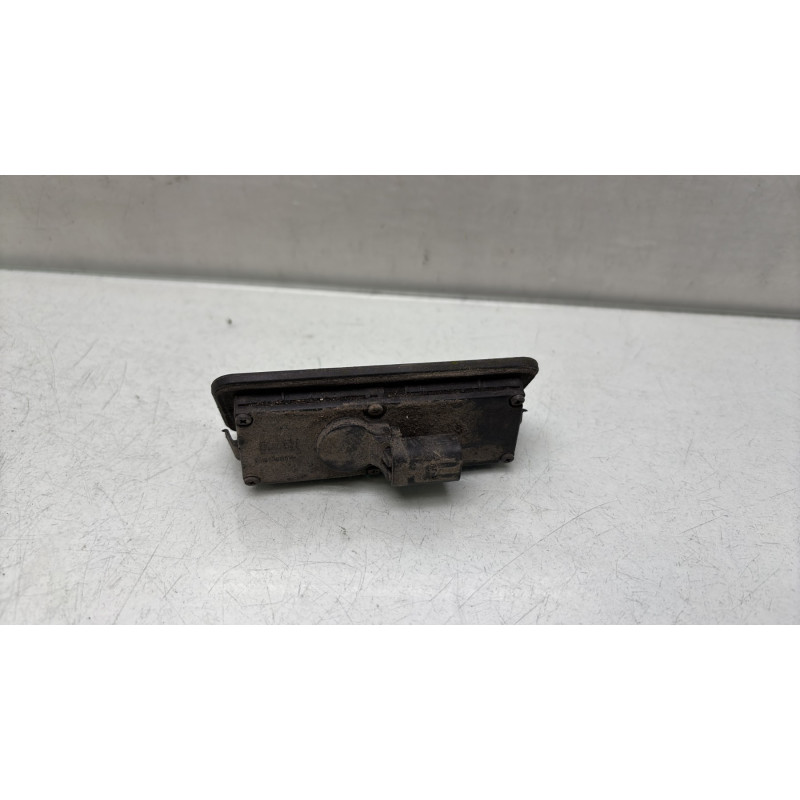 Bouton de coffre FORD FIESTA 6 Photo n°2