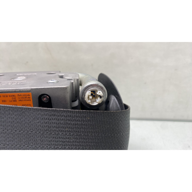 Pretensionneur de ceinture avant droit TOYOTA YARIS 3 Photo n°4