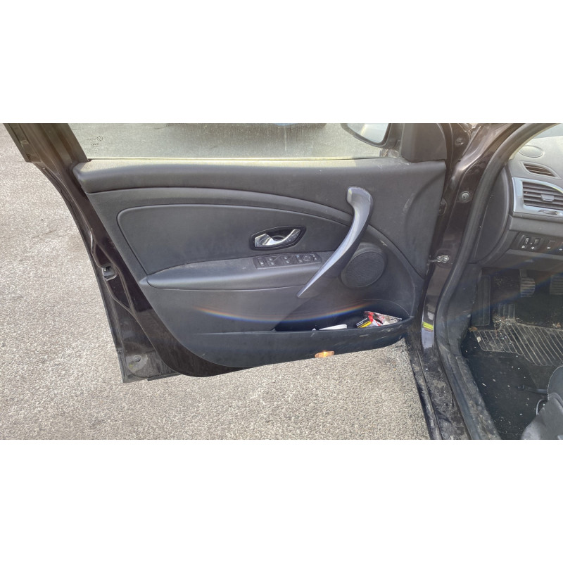 Interrupteur de leve vitre avant droit RENAULT MEGANE 3 Photo n°13