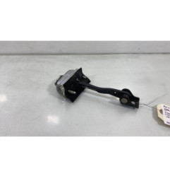 Arret de porte avant gauche FORD FOCUS 2