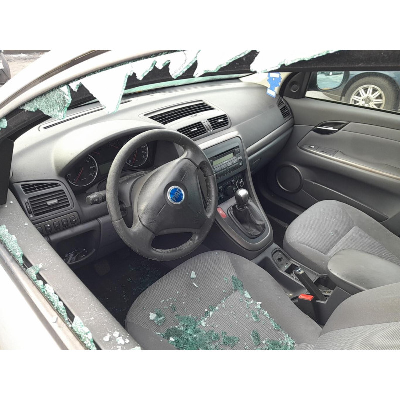 Feu arriere principal droit (feux) FIAT CROMA 2 Photo n°15