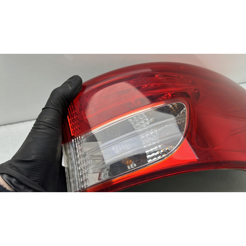 Feu arriere principal droit (feux) HYUNDAI IX 20 Photo n°3