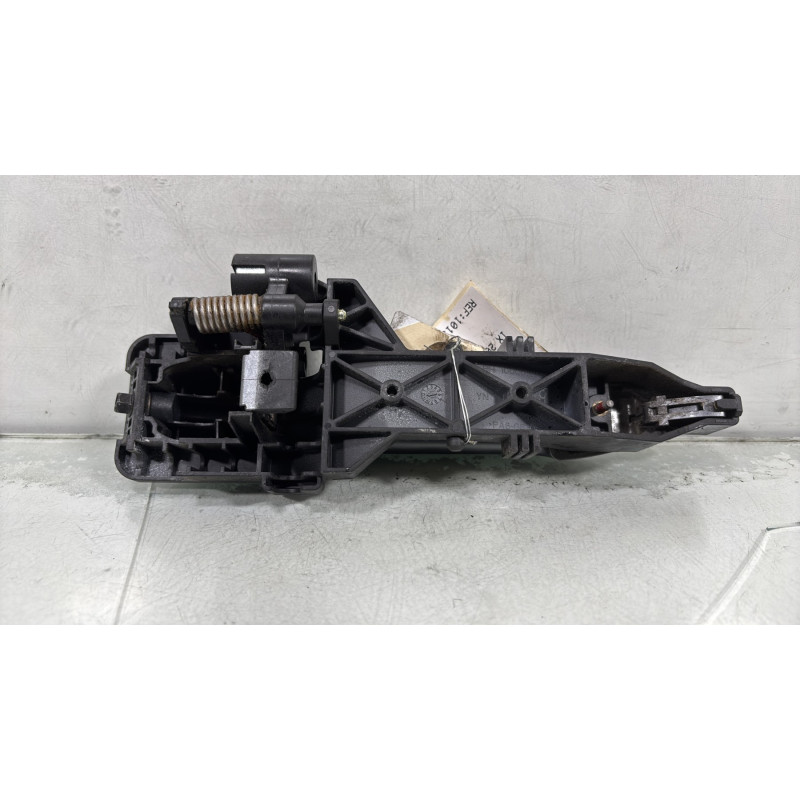 Poignee porte arriere droit HYUNDAI IX 20 Photo n°4