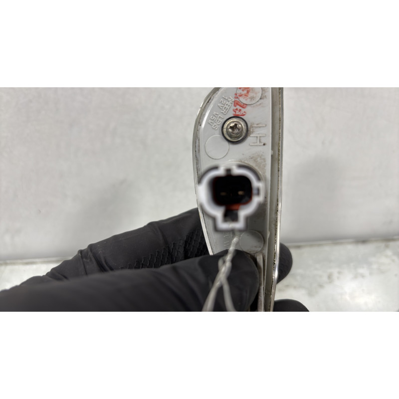 Repetiteur clignotant avant gauche (Feux) HYUNDAI IX 20 Photo n°4