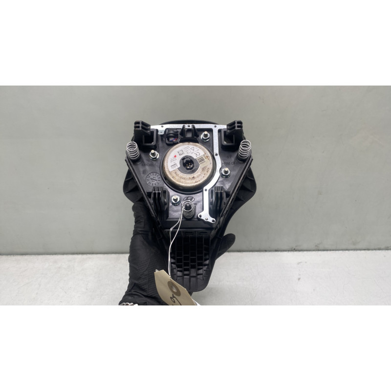 Air bag conducteur HYUNDAI IX 20 Photo n°2