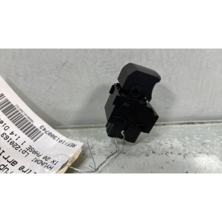 Interrupteur de leve vitre arriere droit HYUNDAI IX 20