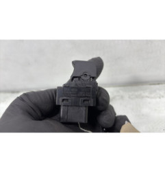 Interrupteur de leve vitre arriere droit HYUNDAI IX 20