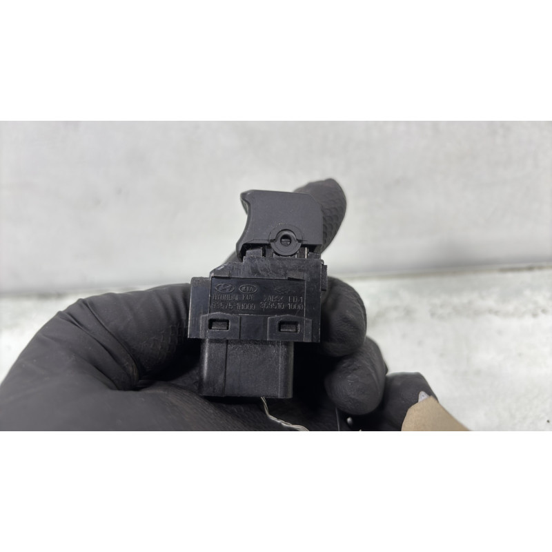 Interrupteur de leve vitre arriere droit HYUNDAI IX 20 Photo n°3