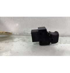 Interrupteur de leve vitre avant droit HYUNDAI IX 20