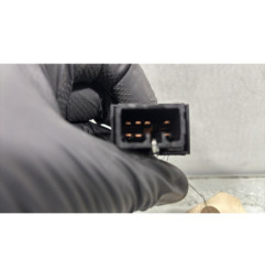 Interrupteur de leve vitre avant droit HYUNDAI IX 20