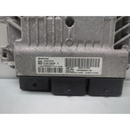Calculateur moteur PEUGEOT 308 2