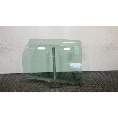 Vitre arriere droit RENAULT GRAND SCENIC 2 Photo n°1