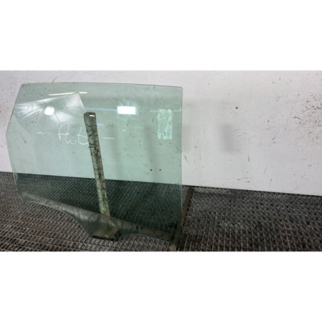 Vitre arriere droit RENAULT GRAND SCENIC 2