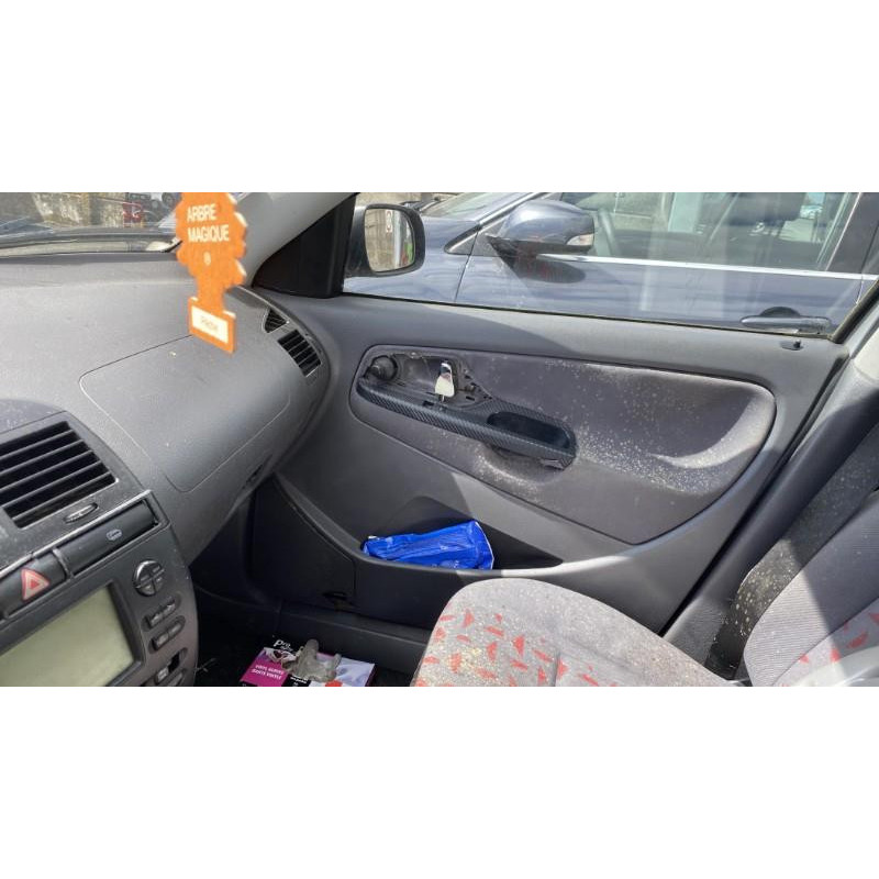 Feu arriere principal gauche (feux) SEAT CORDOBA 1 Photo n°17