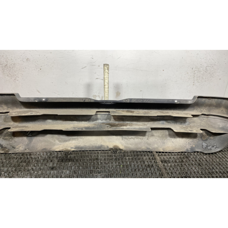 Pare choc arriere RENAULT TWINGO 1 Photo n°5