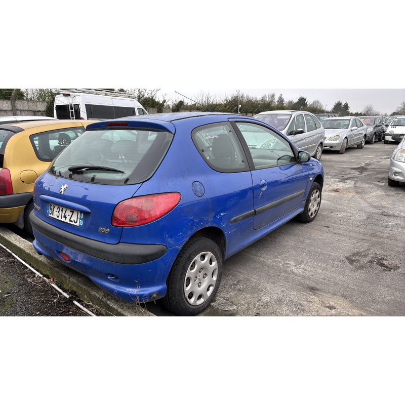Malle/Hayon arriere PEUGEOT 206 Photo n°16