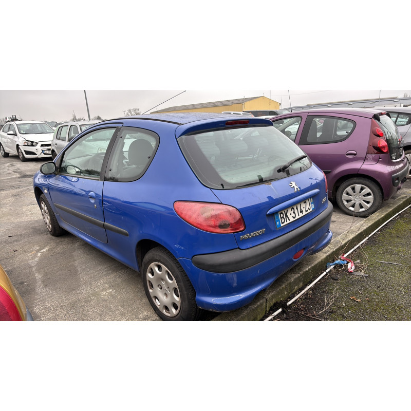 Malle/Hayon arriere PEUGEOT 206 Photo n°17