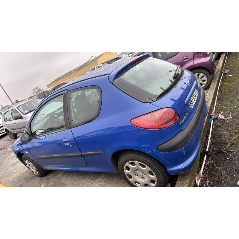 Malle/Hayon arriere PEUGEOT 206 Photo n°19