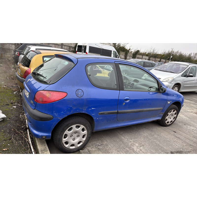 Malle/Hayon arriere PEUGEOT 206 Photo n°20