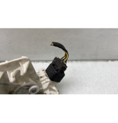 Serrure avant gauche FORD MONDEO 2