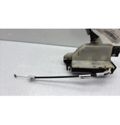 Serrure arriere droit PEUGEOT 208 1
