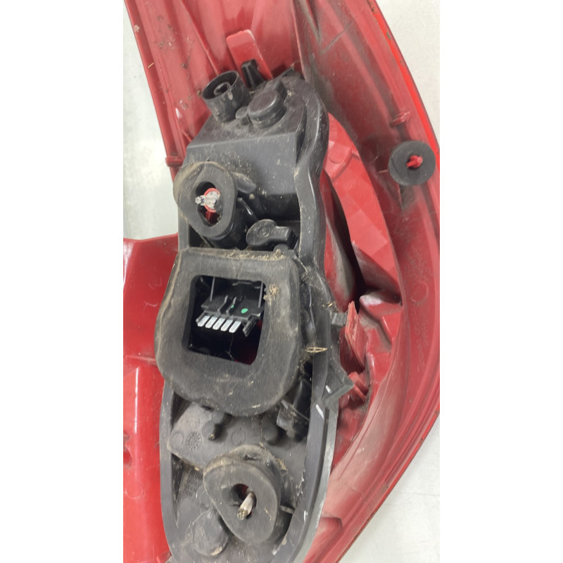 Feu arriere principal gauche (feux) OPEL CORSA D Photo n°4