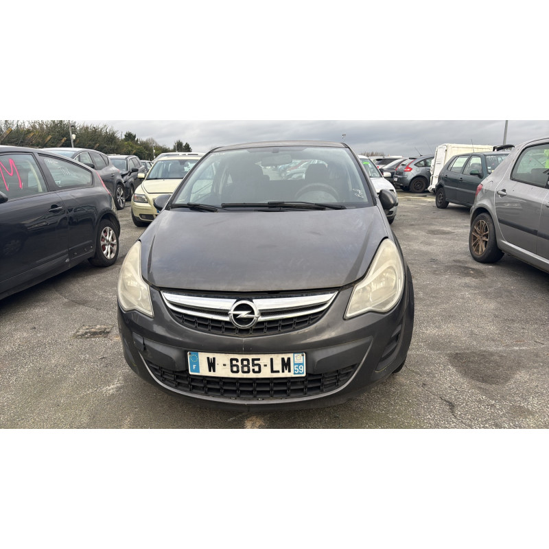 Feu arriere principal gauche (feux) OPEL CORSA D Photo n°13