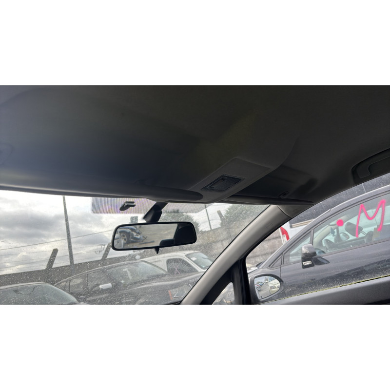 Feu arriere principal gauche (feux) OPEL CORSA D Photo n°20