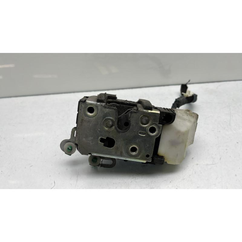 Serrure avant gauche ALFA ROMEO 147 Photo n°4