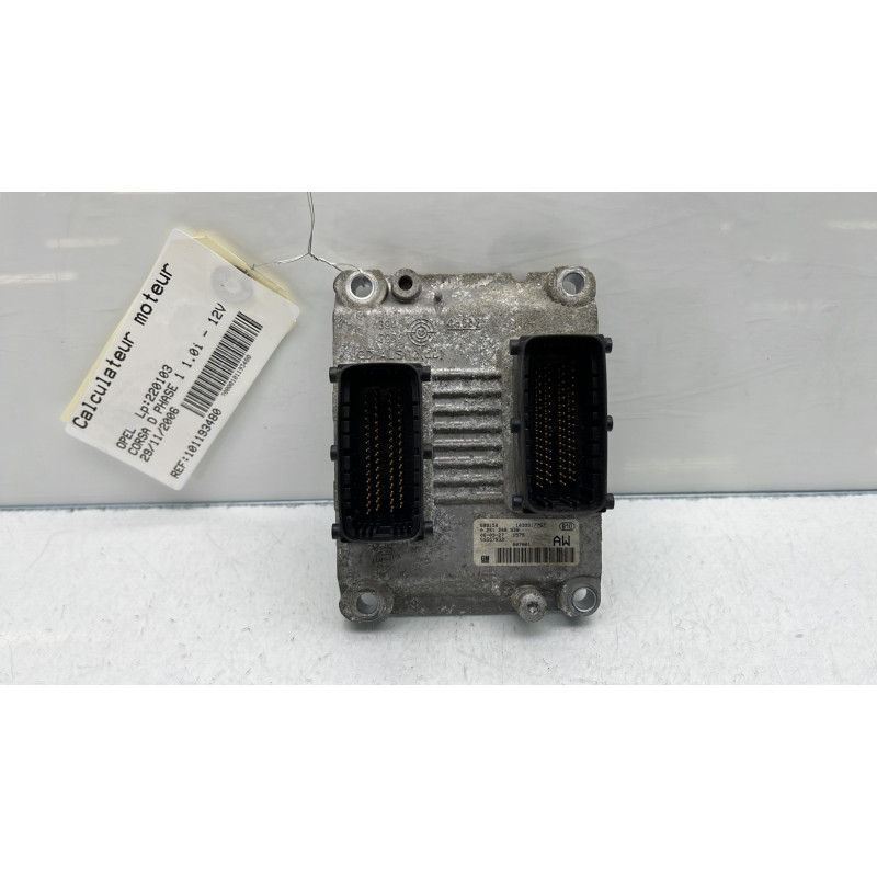 Calculateur moteur OPEL CORSA D Photo n°1