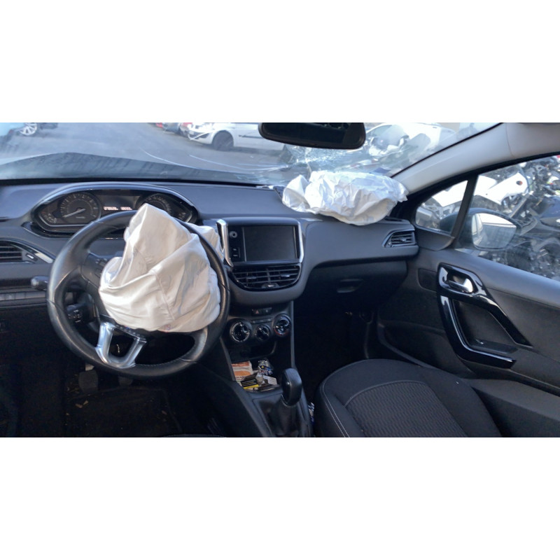 Boitier BSI PEUGEOT 208 1 Photo n°17